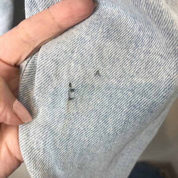 Universal Thread NWT Women's Vintage Stretch High-Rise Straight Jeans Size 18 - Picture 11 of 12